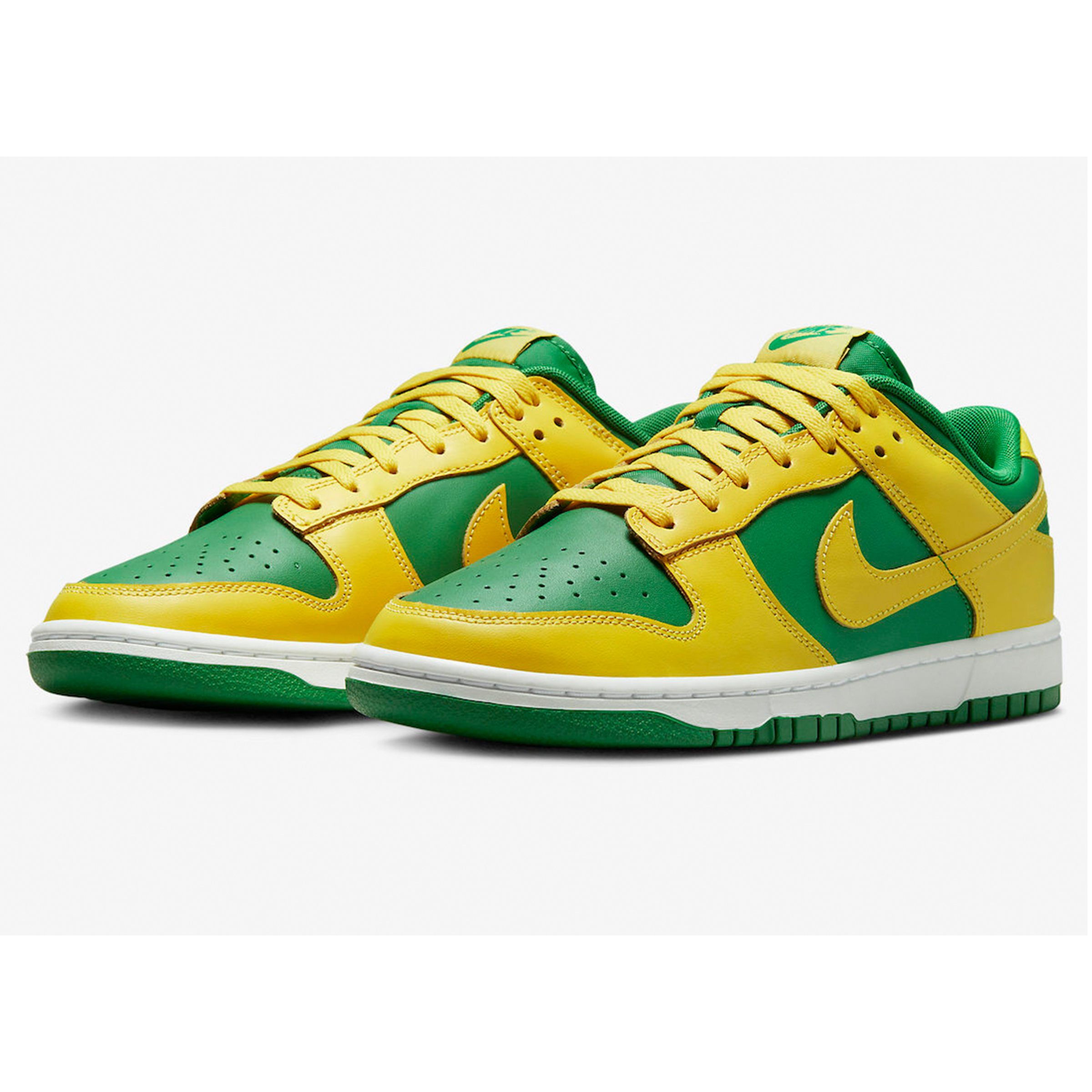 Nike Dunk Low "Reverse Brazil"