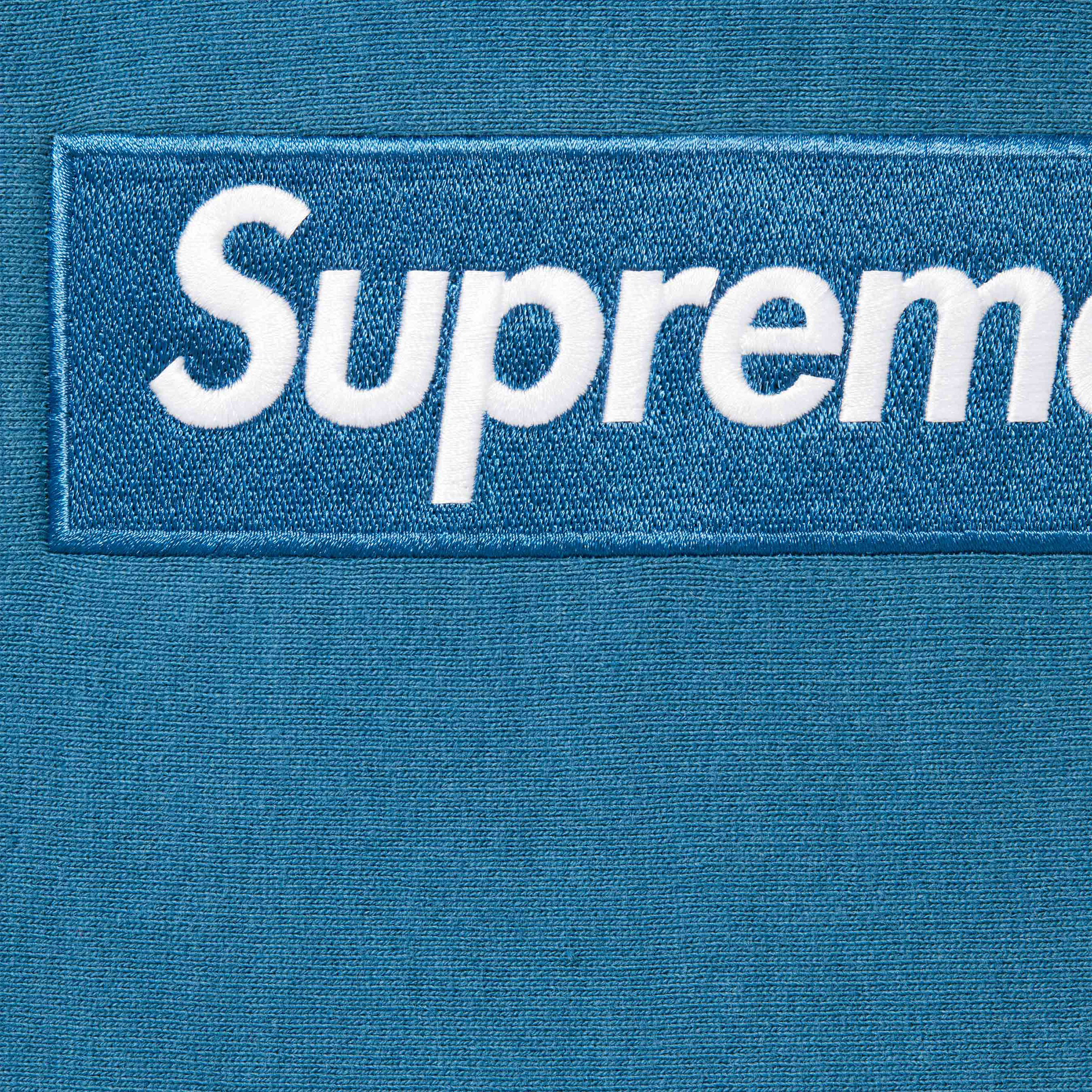 Box logo top supreme retail