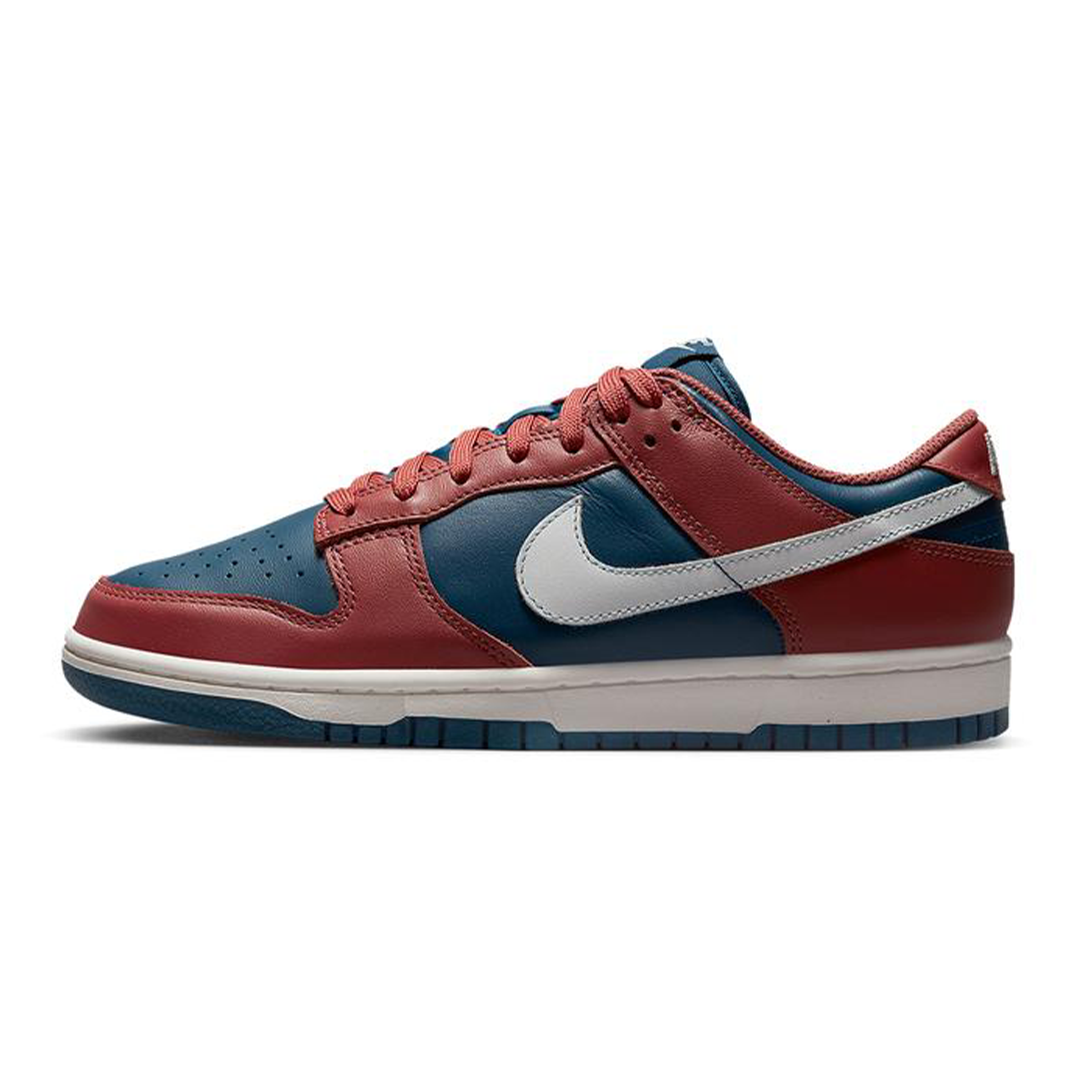 Nike Dunk Low (WMNS) - "Canyon Rust"